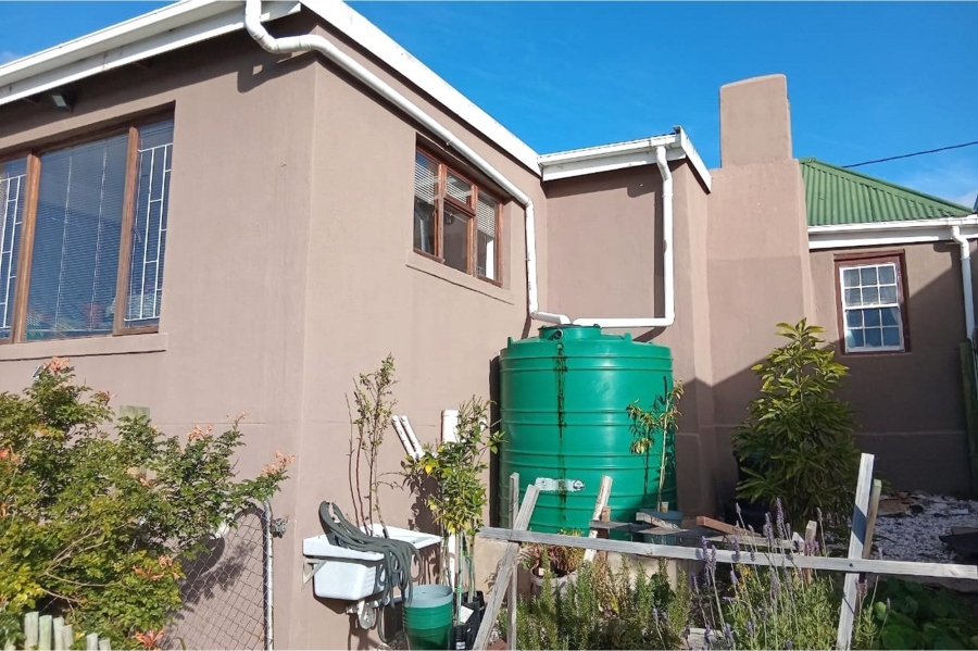 3 Bedroom Property for Sale in Albertinia Western Cape